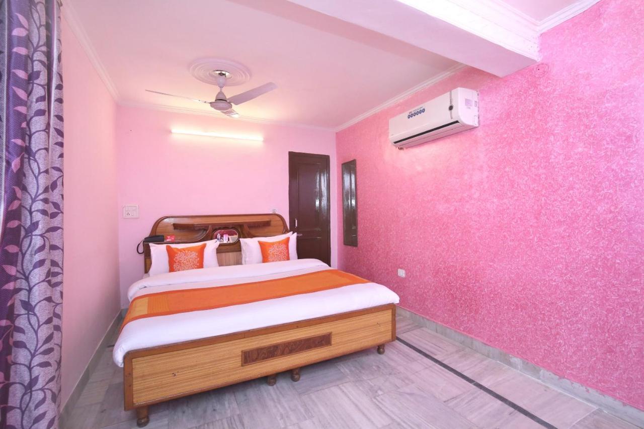 Super Hotel O Rajesh Palace Chandīgarh Exterior foto